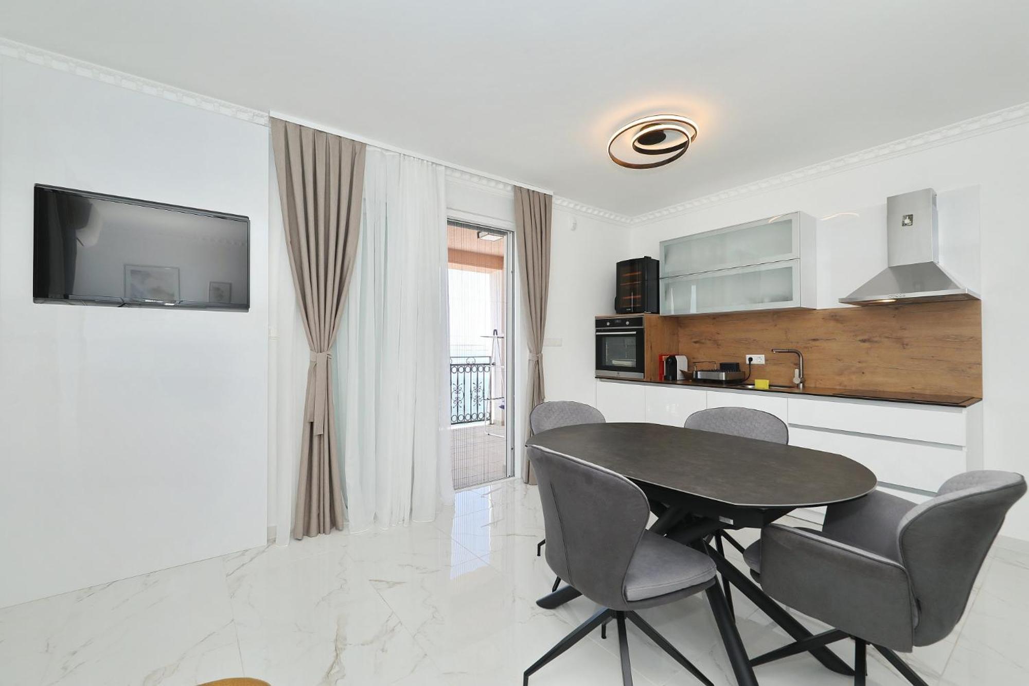 Villa Tin Apartments Трибани-Крушчица Екстериор снимка
