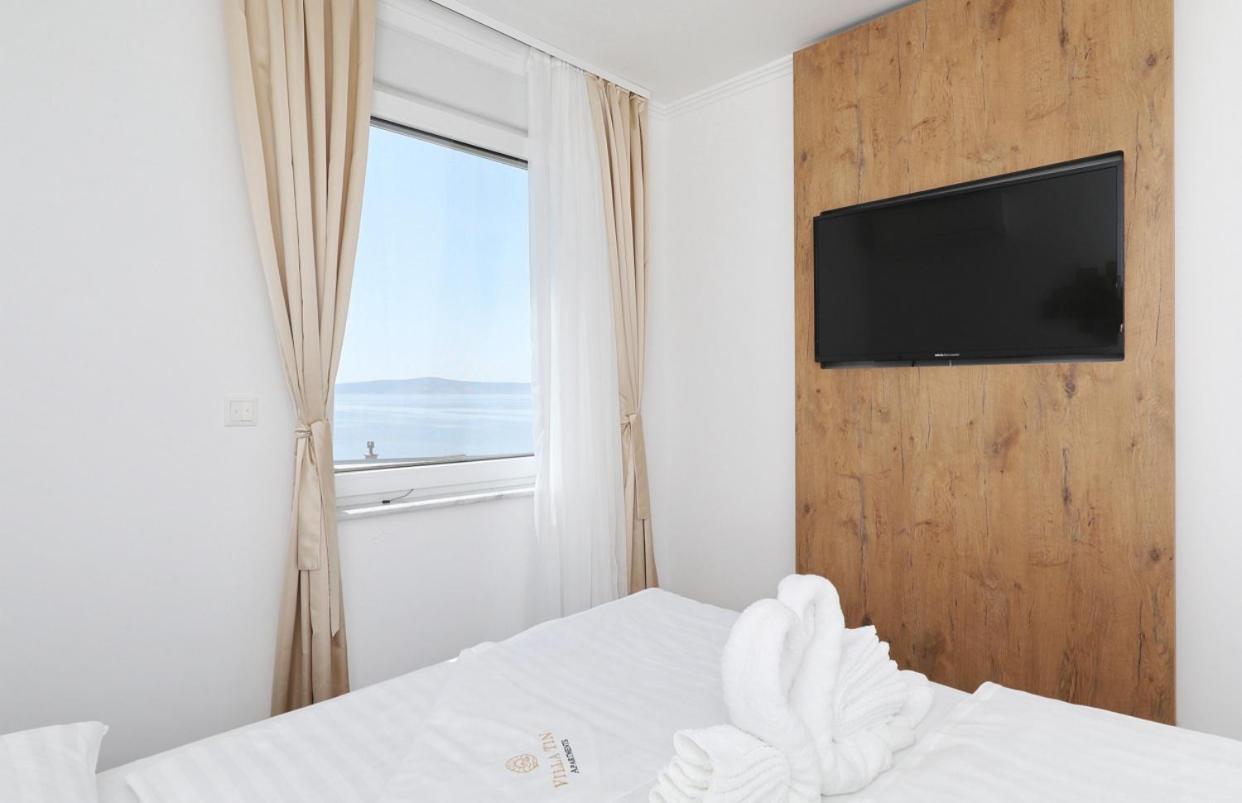 Villa Tin Apartments Трибани-Крушчица Екстериор снимка